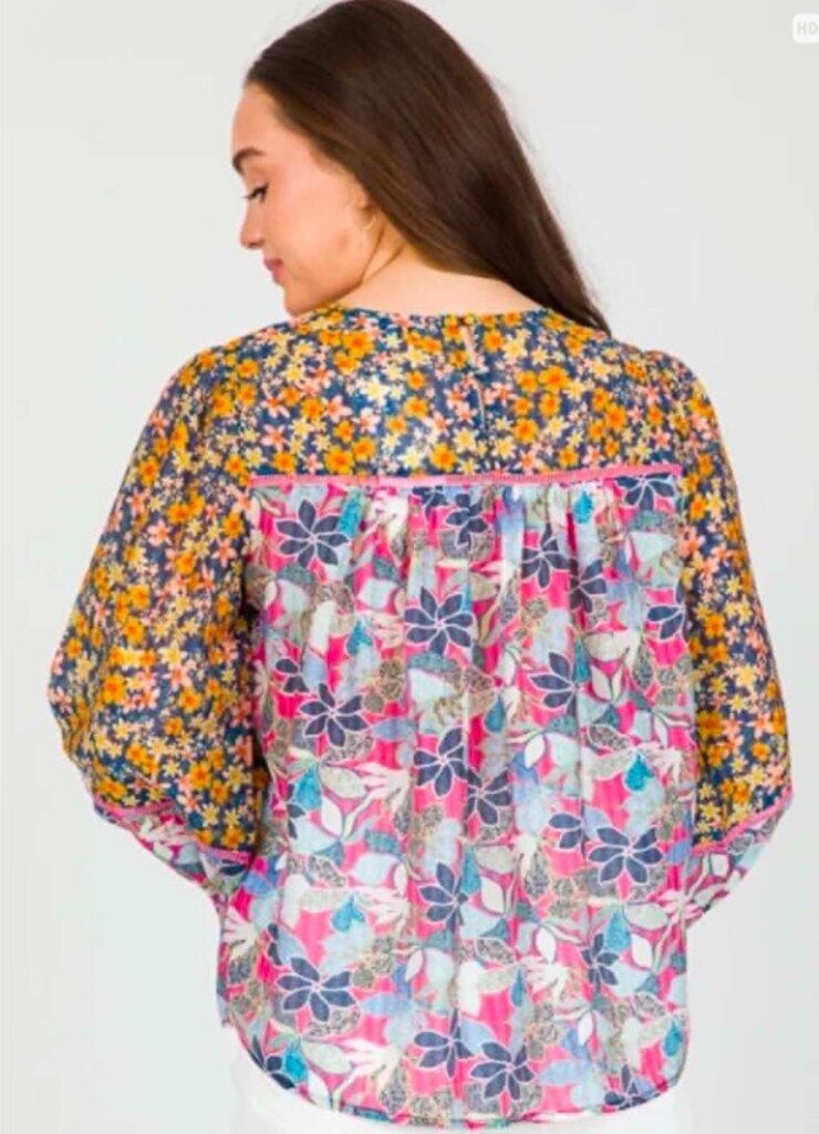 Fate Mixed Floral Top - Size Small