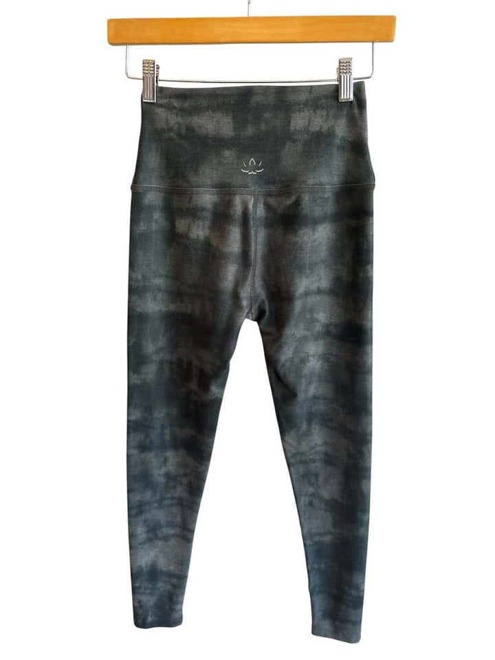 Beyond Yoga Leggings - Size Small