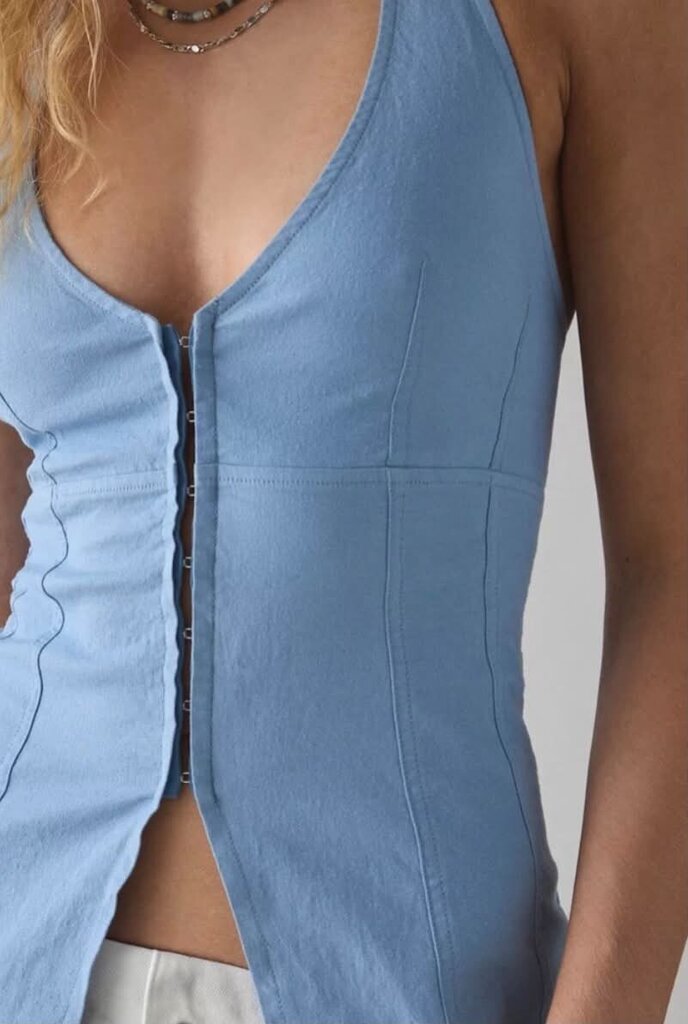 Urban Outfitters NWT Sari Linen Vest in Ashley Blue - Size Medium (Retails $49)