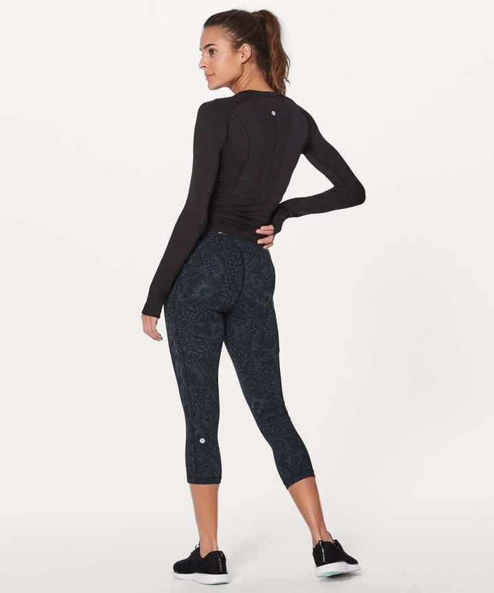 Lululemon Speed Up Crop (21") Leggings in Nouveau Mach Blue Black (Retails for $88) - Size 4