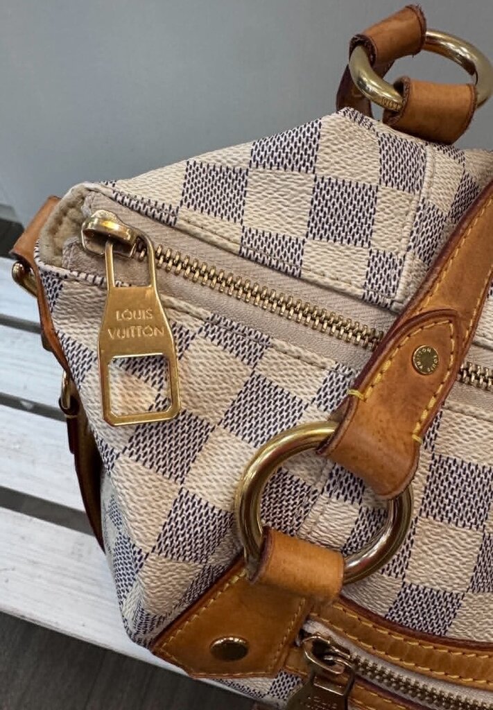 Louis Vuitton Damier Azul Evora MM