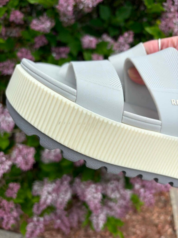 Reef Water Vista Higher Platform Sandals - Size 8
