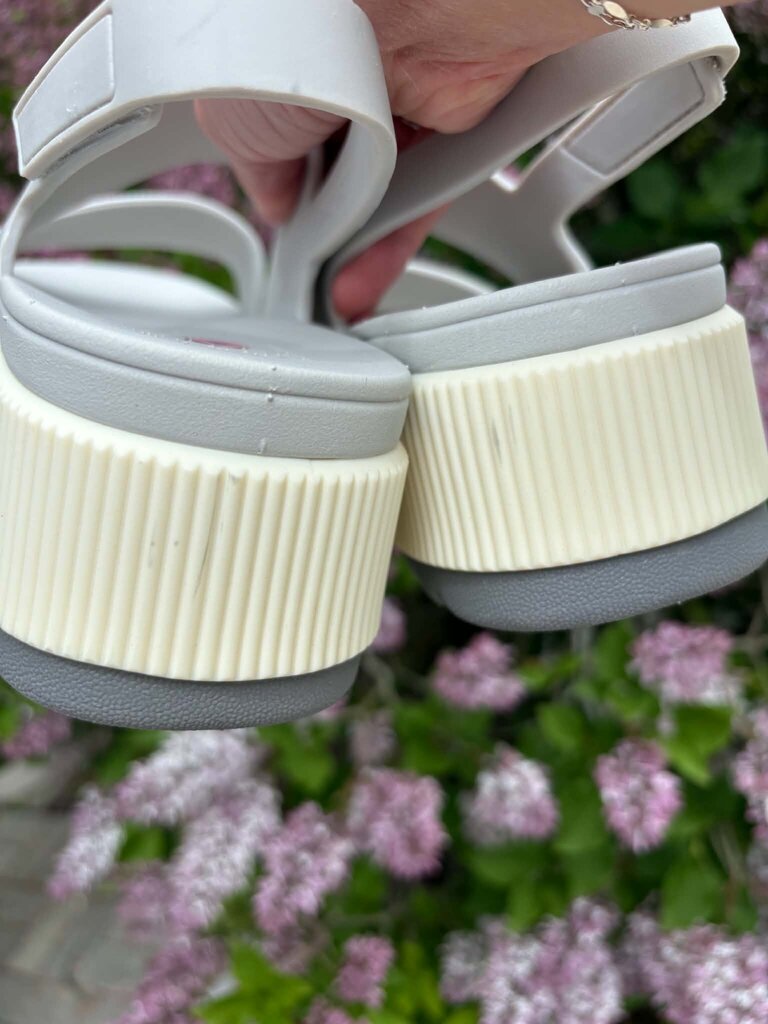 Reef Water Vista Higher Platform Sandals - Size 8