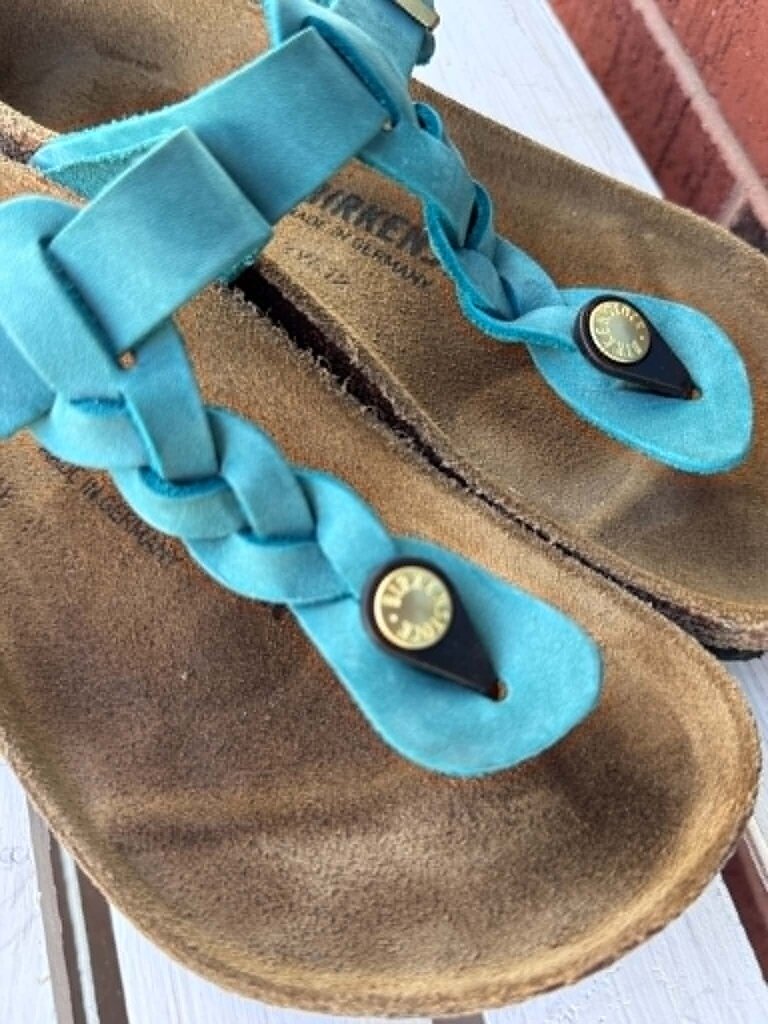 Birkenstock Gizeh Braided Oiled Leather Sandals In Biscay Bay - Size 36