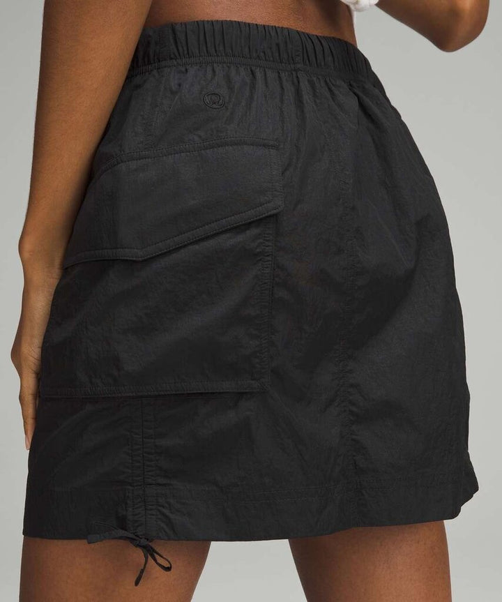 Lululemon NWT Nylon Cargo Mini Skirt in Black- Size Medium (