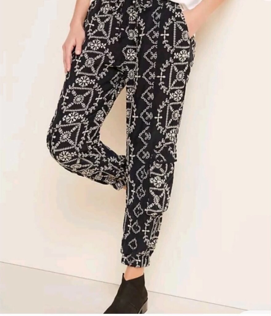 Johnny Was Peaches All Over Embroidered Pants - Size Large