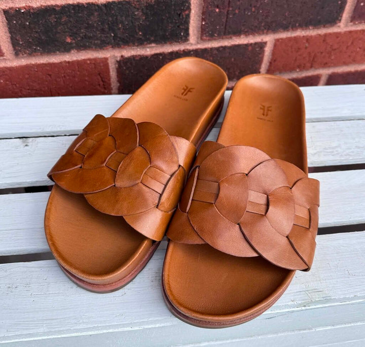 Frye Lily Woven Link Leather Slide Sandals - Size 8