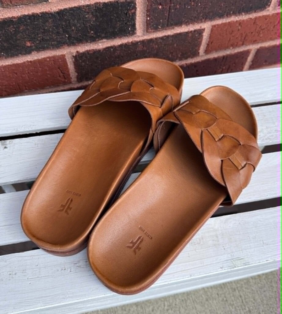 Frye Lily Woven Link Leather Slide Sandals - Size 8