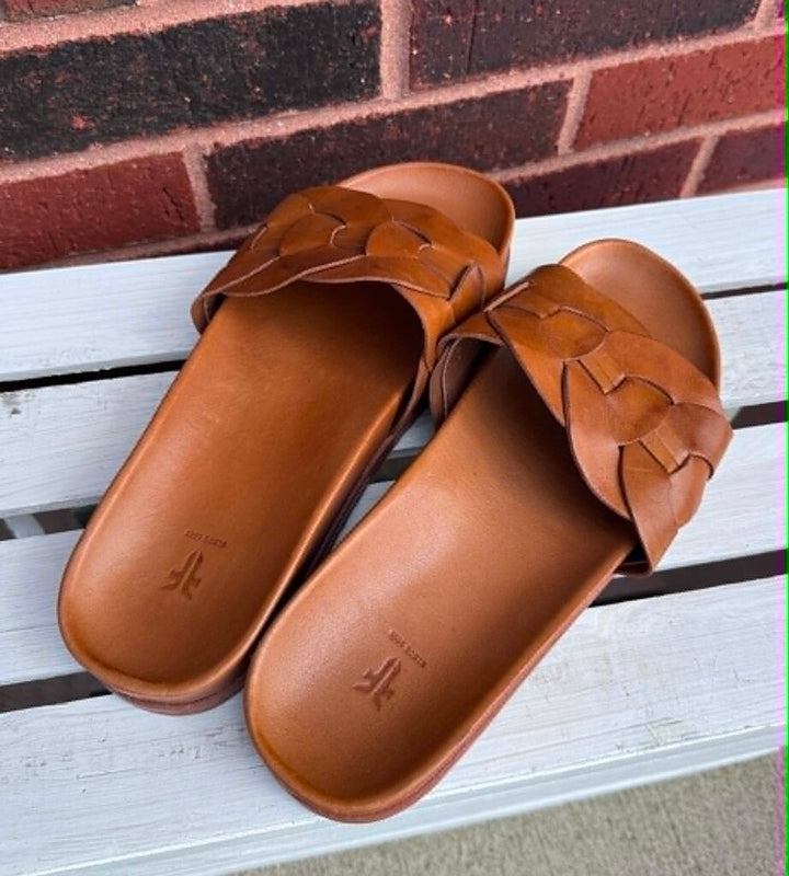 Frye Lily Woven Link Leather Slide Sandals - Size 8