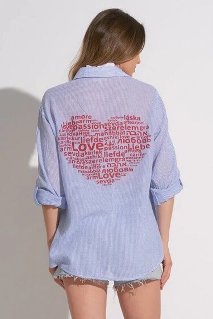 Elan Tropical Button Down in Blue White Heart NWT - Size Small (Retailing for $75)