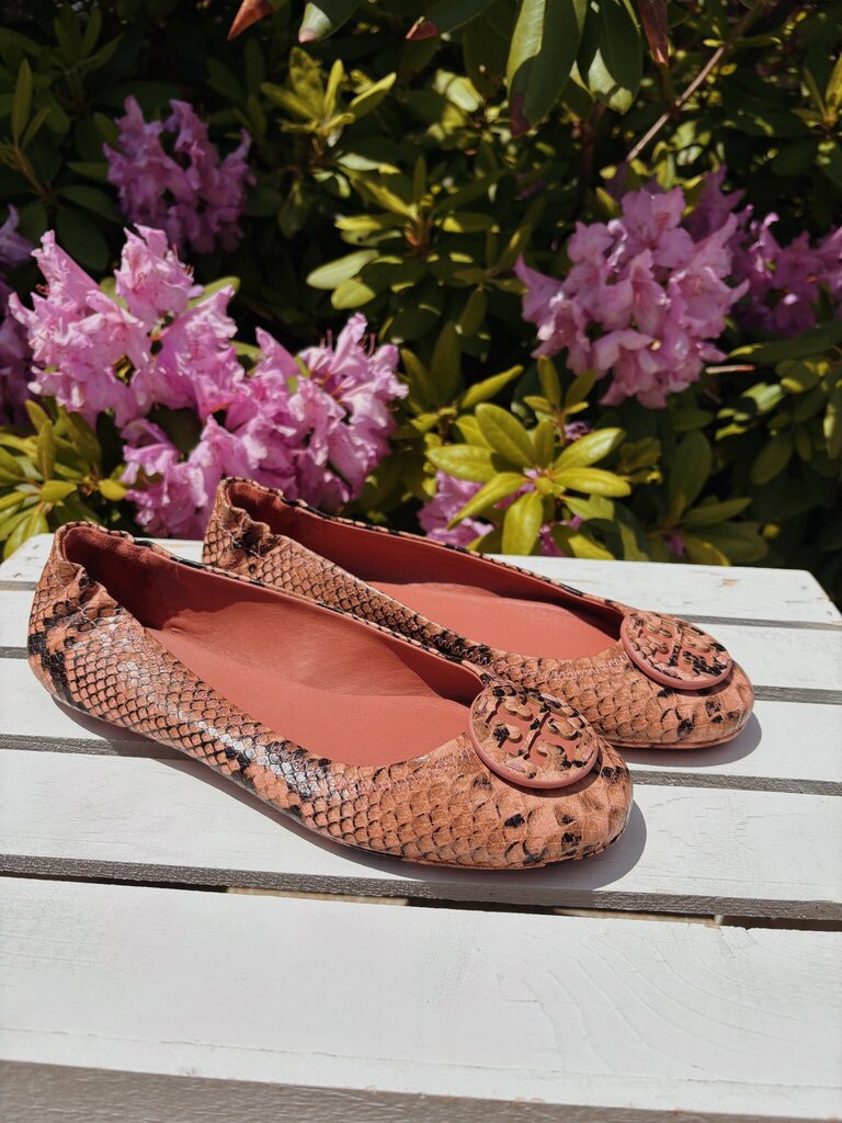 Tory Burch Minnie Travel Ballet Flats in Snake Print - Size 8.5