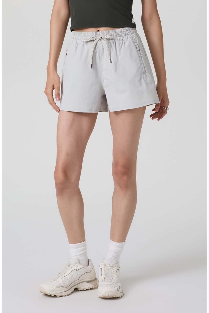Vuori Birch Drawstring Shorts (Retails for $74) - Size Medium