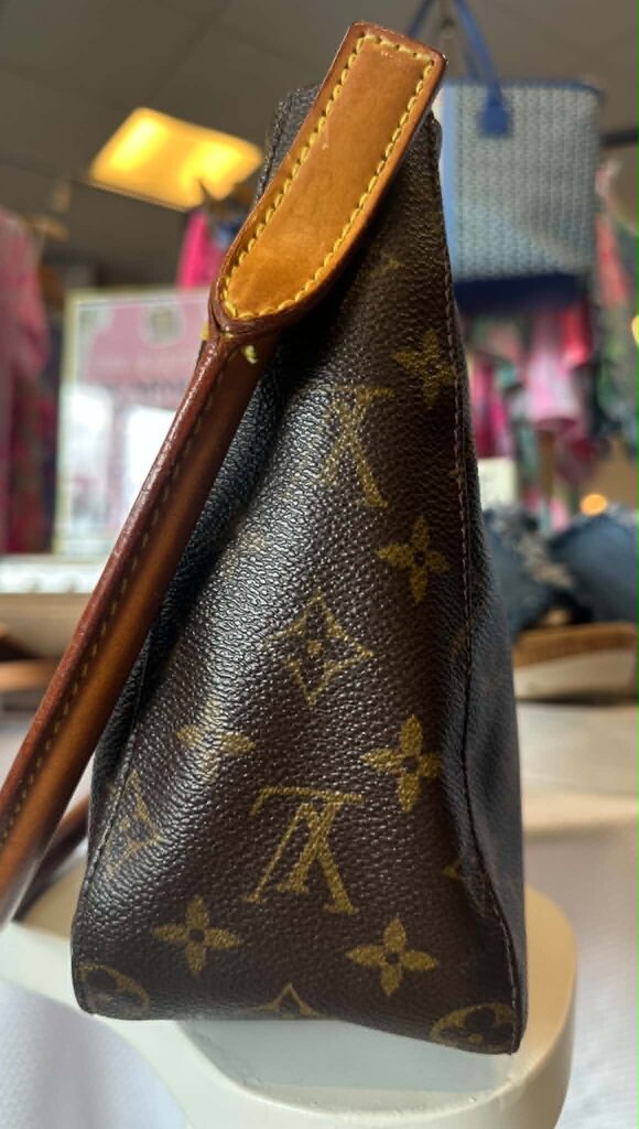 Louis Vuitton Monogram Looping MM