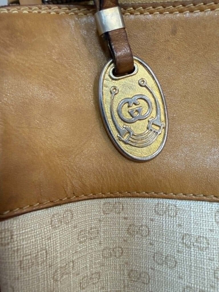 Gucci Vintage Crossbody