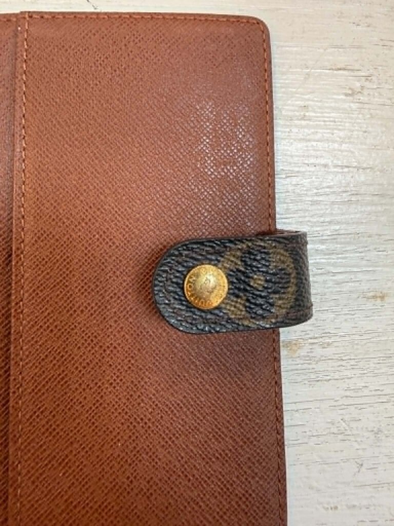 Louis Vuitton Small Ring Agenda Cover