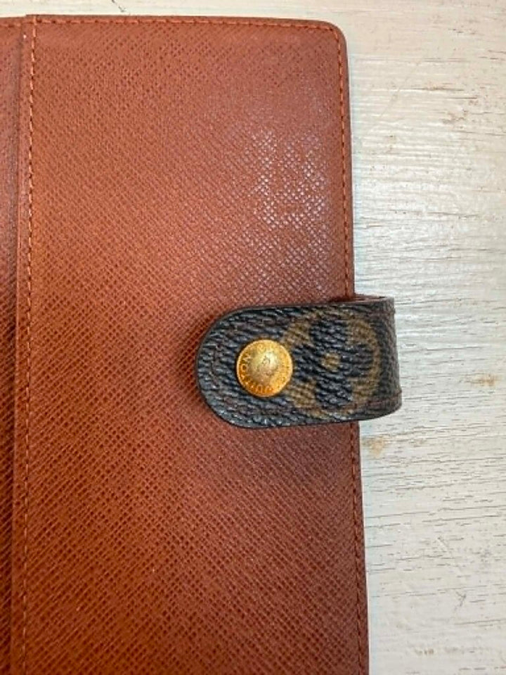 Louis Vuitton Small Ring Agenda Cover