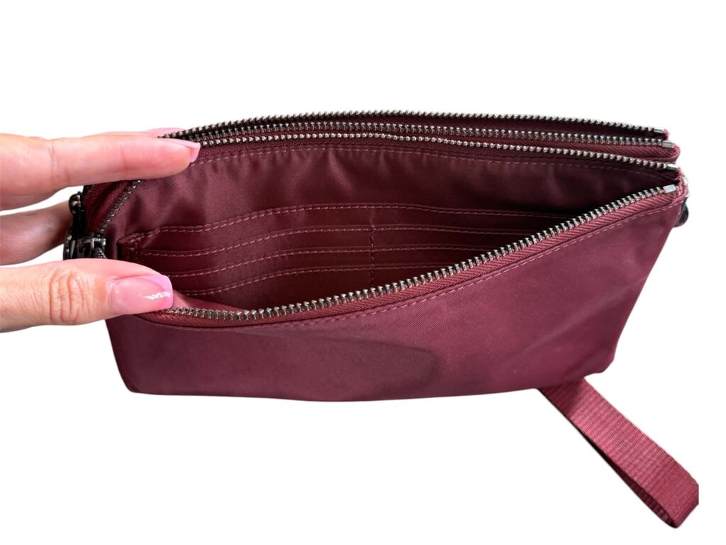 Lululemon Now and Always Pouch