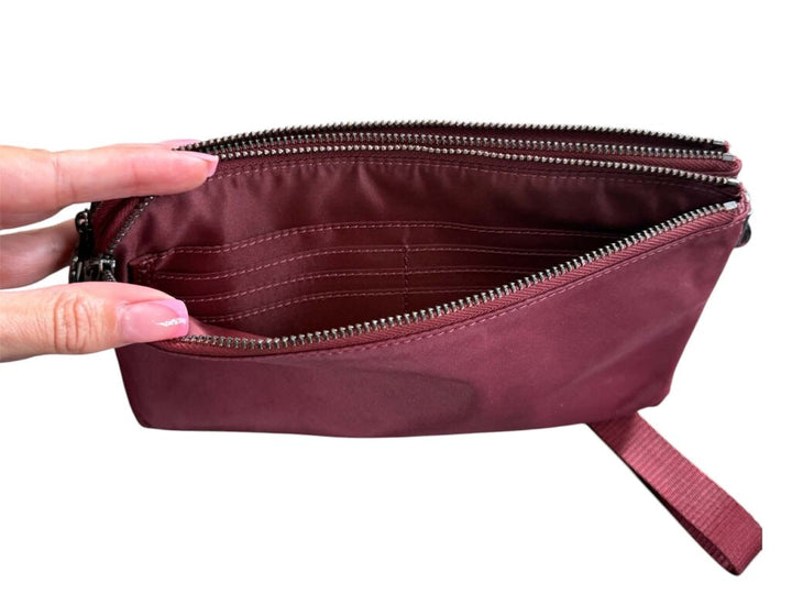 Lululemon Now and Always Pouch