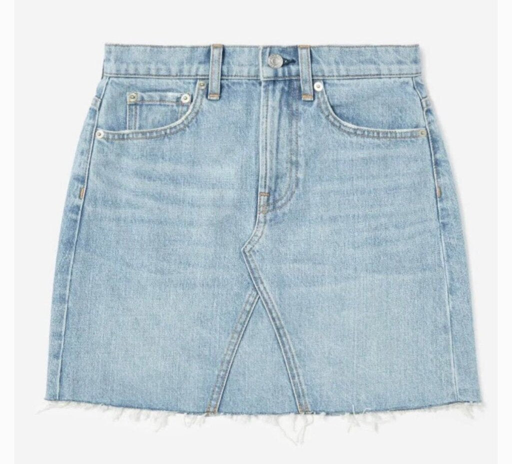 Everlane The Reconstructed Denim Skirt - Size 26