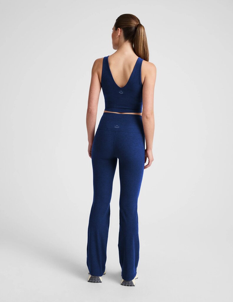 Beyond Yoga NWT Spacedy High Waisted Practice Pocket Bootcut Pant 31" - Size Small (Retails for $118)