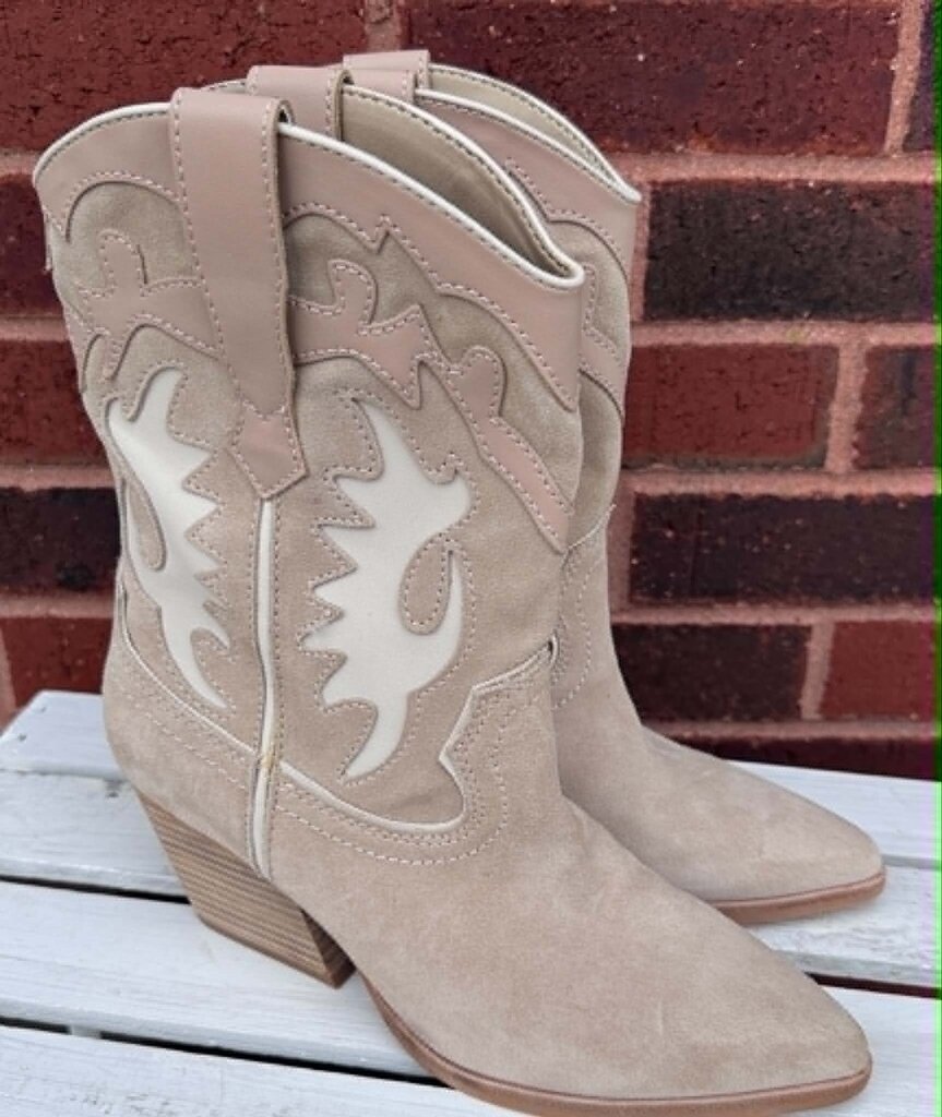 Dolce Vita Landen Dune Suede Western Boots - Size 7.5