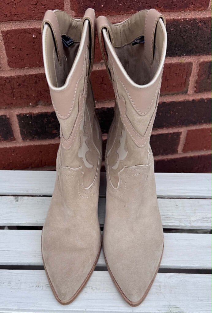 Dolce Vita Landen Dune Suede Western Boots - Size 7.5