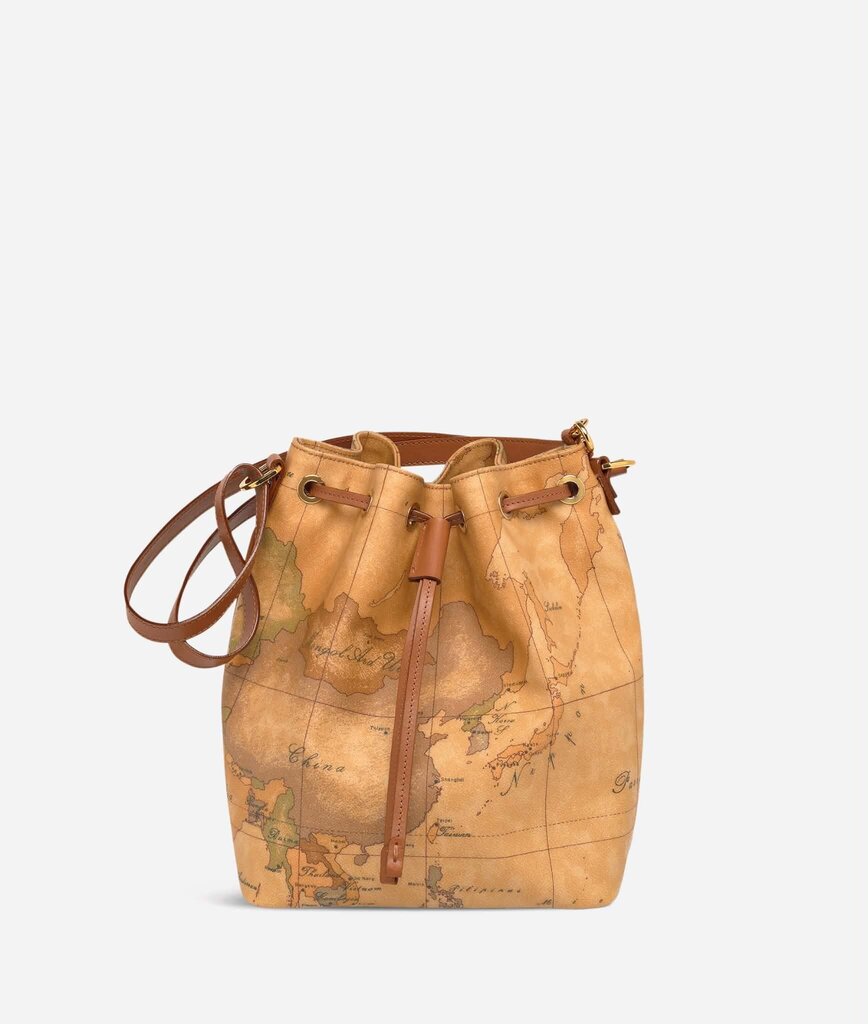 Alviero Martini NWT Geo Classic Bucket Bag (retails for $365)