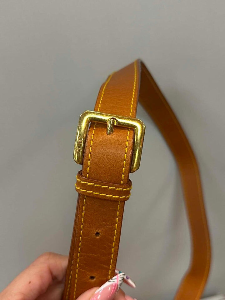 Alviero Martini NWT Geo Classic Bucket Bag (retails for $365)