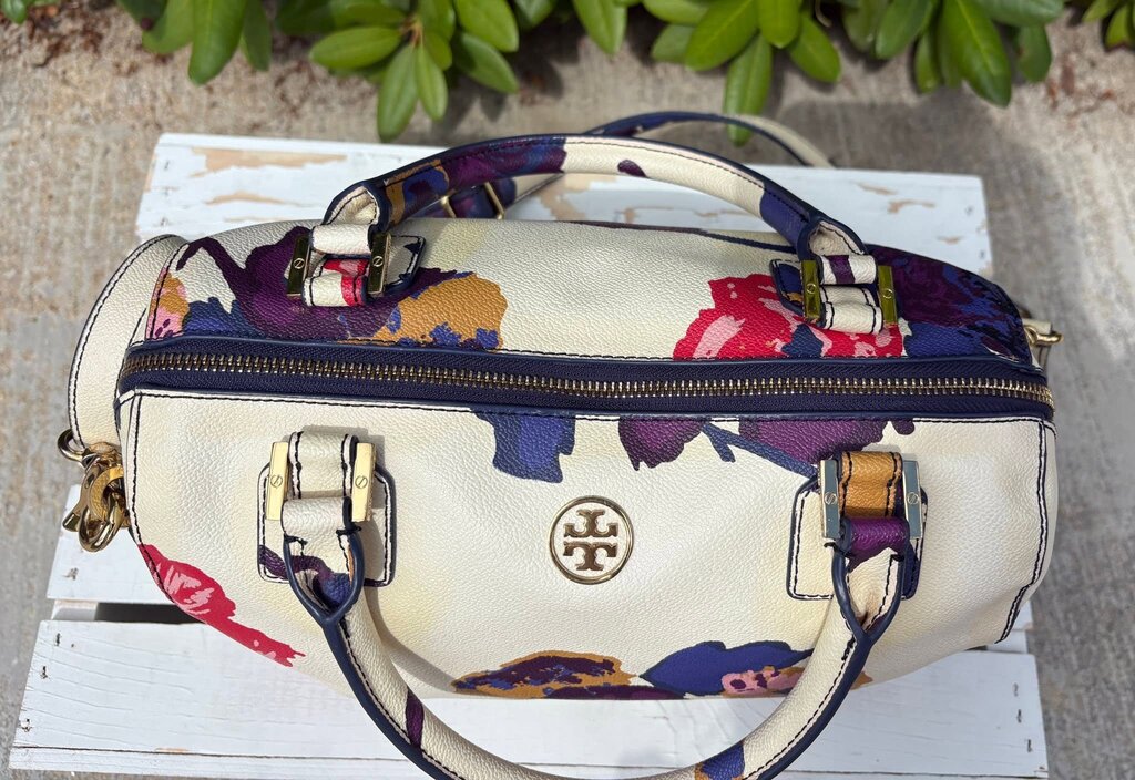 Tory Burch Robinson Middy Satchel