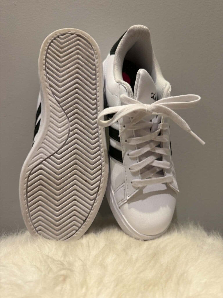 Adidas Grand Court 2.0 Sneakers- Size 7