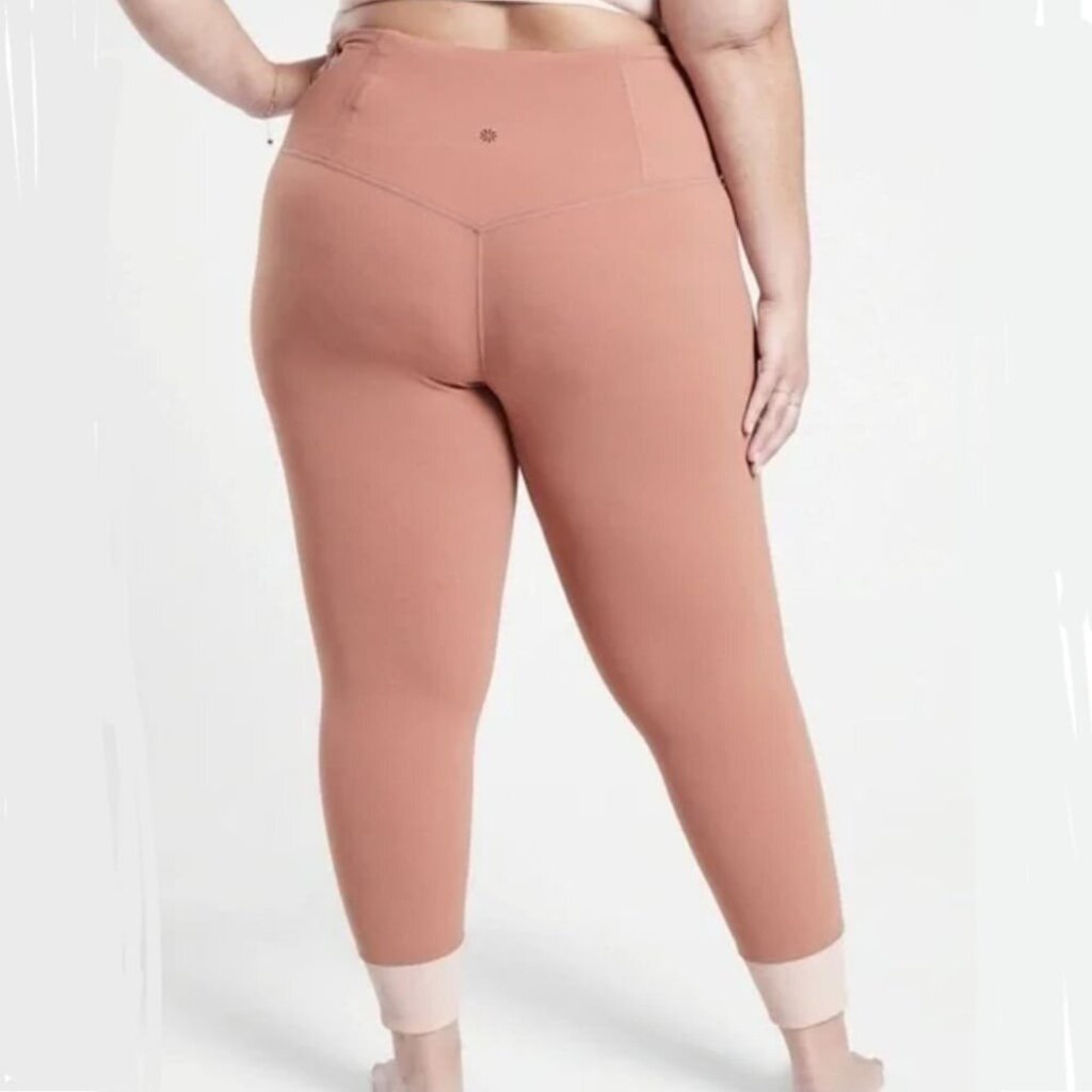 Athleta Elation 7/8 High-Waisted Leggings - Size Small