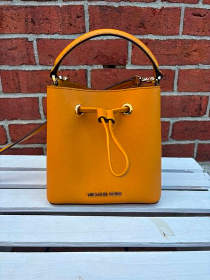 Michael Kors Suri Small Bucket Crossbody In Yellow