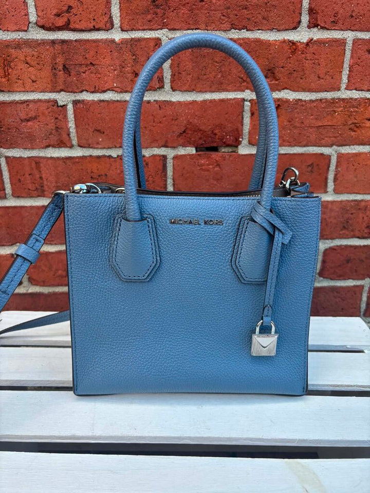 Michael Kors Mercer Messenger Crossbody In Blue