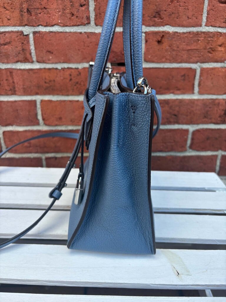 Michael Kors Mercer Messenger Crossbody In Blue