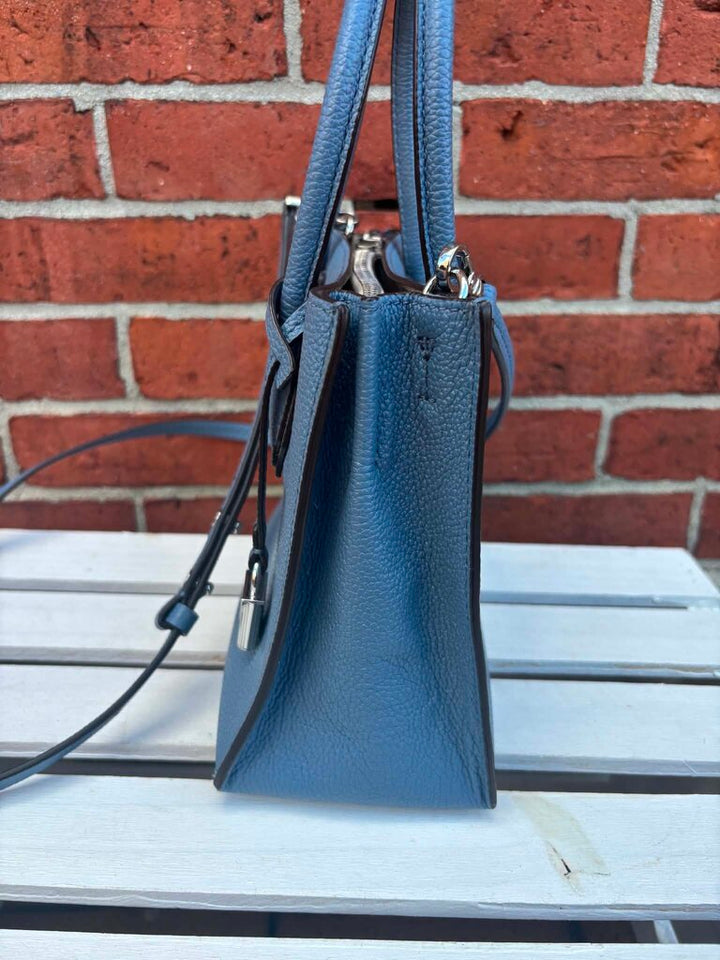 Michael Kors Mercer Messenger Crossbody In Blue
