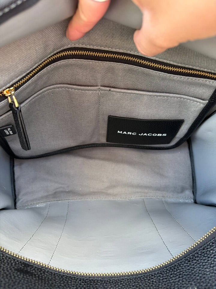 Marc Jacobs The Leather Medium Tote Bag