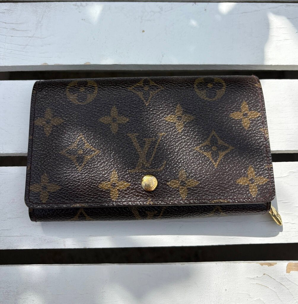 Louis Vuitton Monogram Porte Monnaie Tresor Wallet