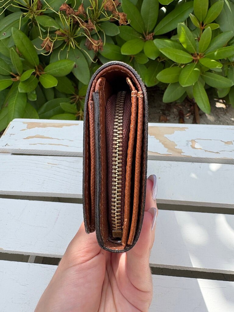 Louis Vuitton Monogram Porte Monnaie Tresor Wallet