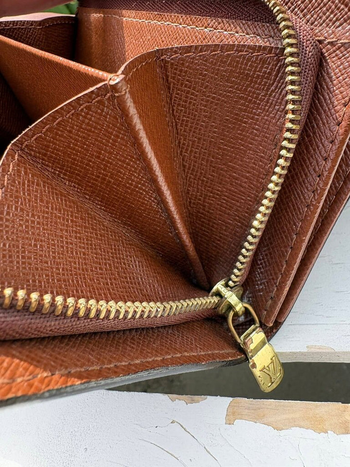 Louis Vuitton Monogram Porte Monnaie Tresor Wallet