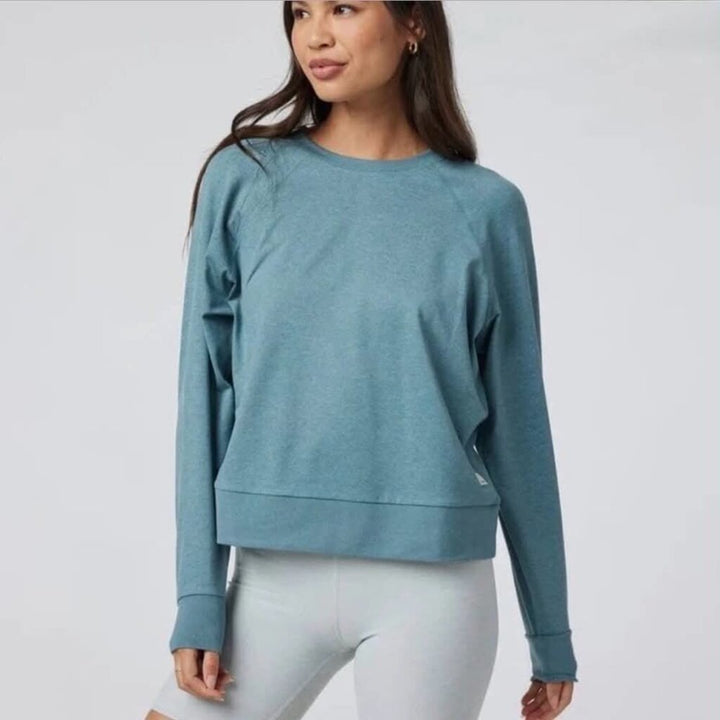 Vuori Halo Crew Long Sleeve - Size Medium