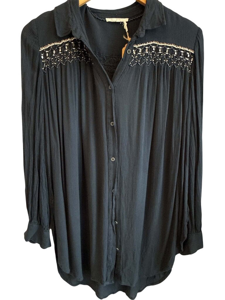 Floreat Embellished L/S Button down