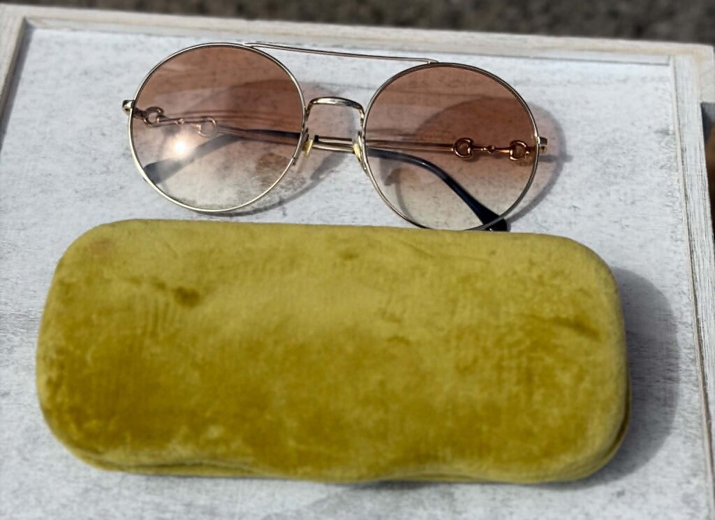 Gucci Round Horsebit Sunnies in Gold (w/ case)