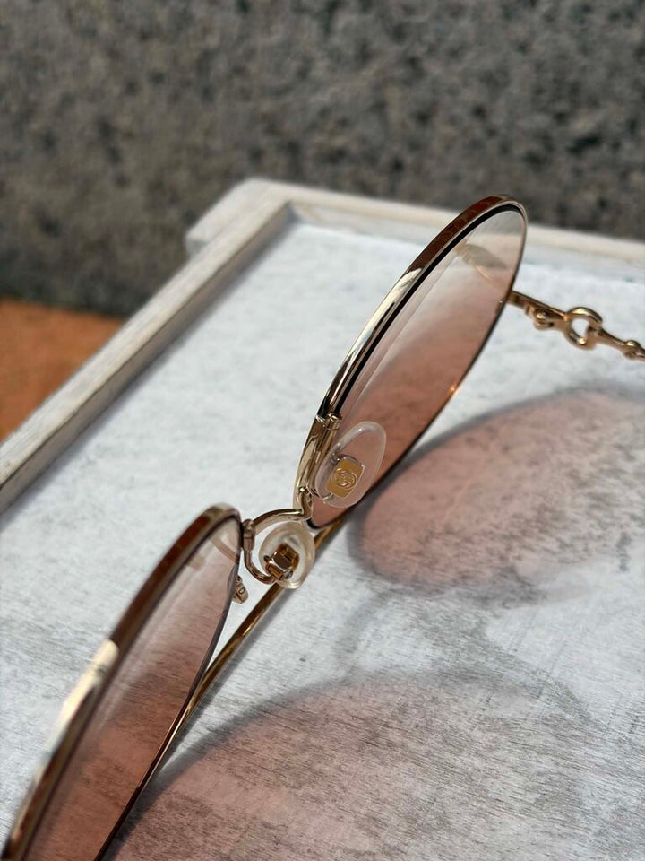 Gucci Round Horsebit Sunnies in Gold (w/ case)