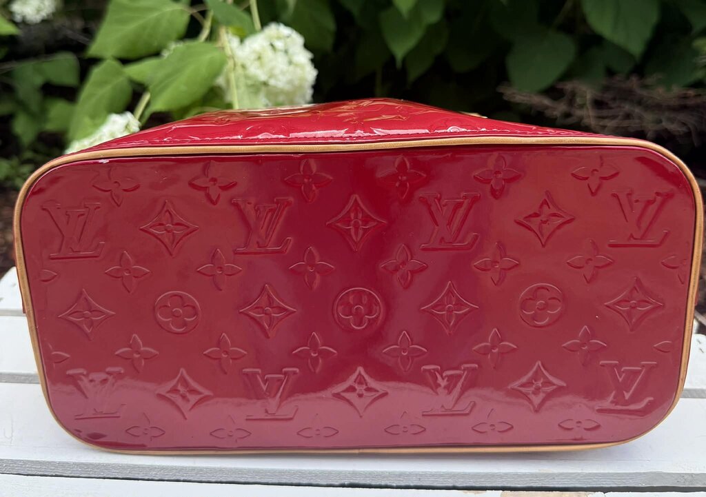 Louis Vuitton Monogram Vernis Tote