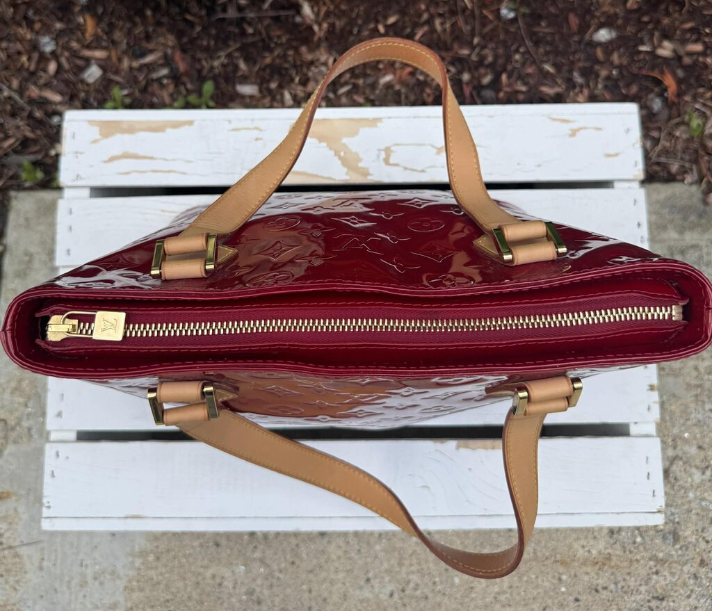 Louis Vuitton Monogram Vernis Tote