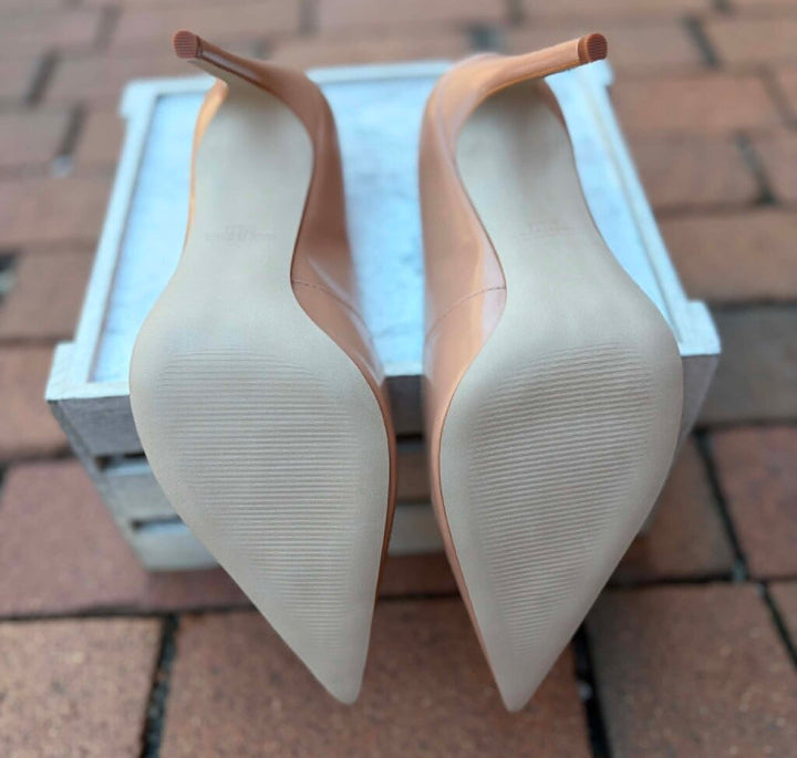 Steve Madden Noir NWT Heels - Size 9.5