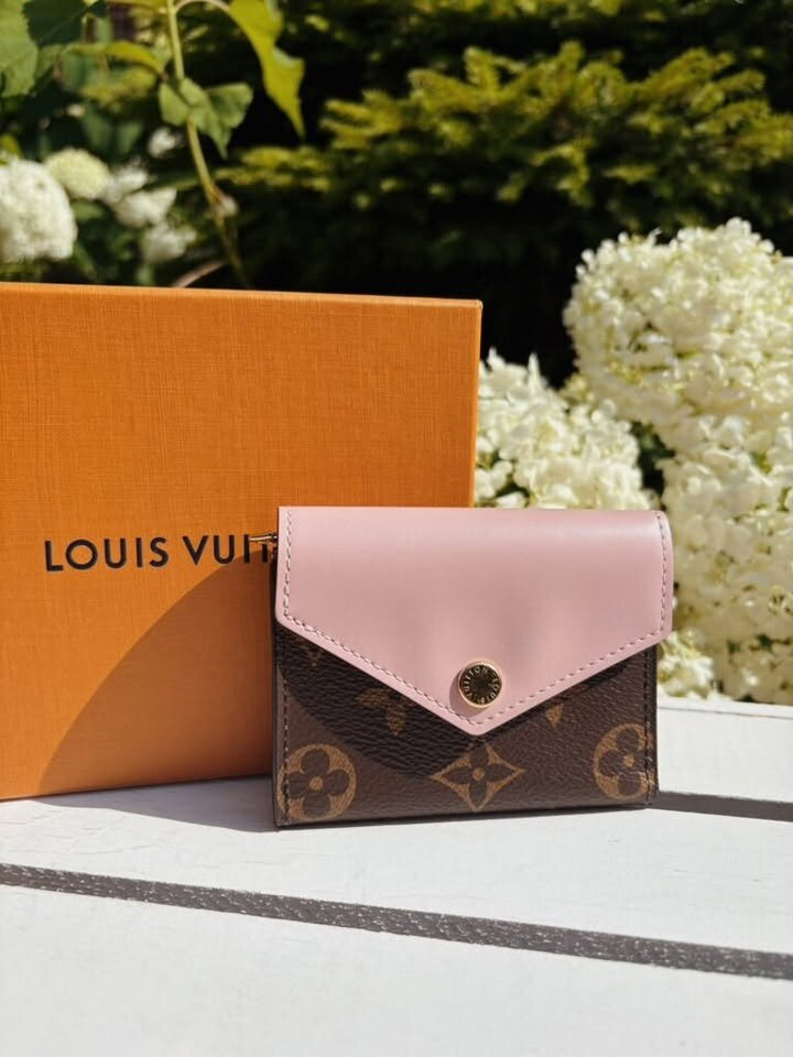 Louis Vuitton Monogram Zoe Wallet