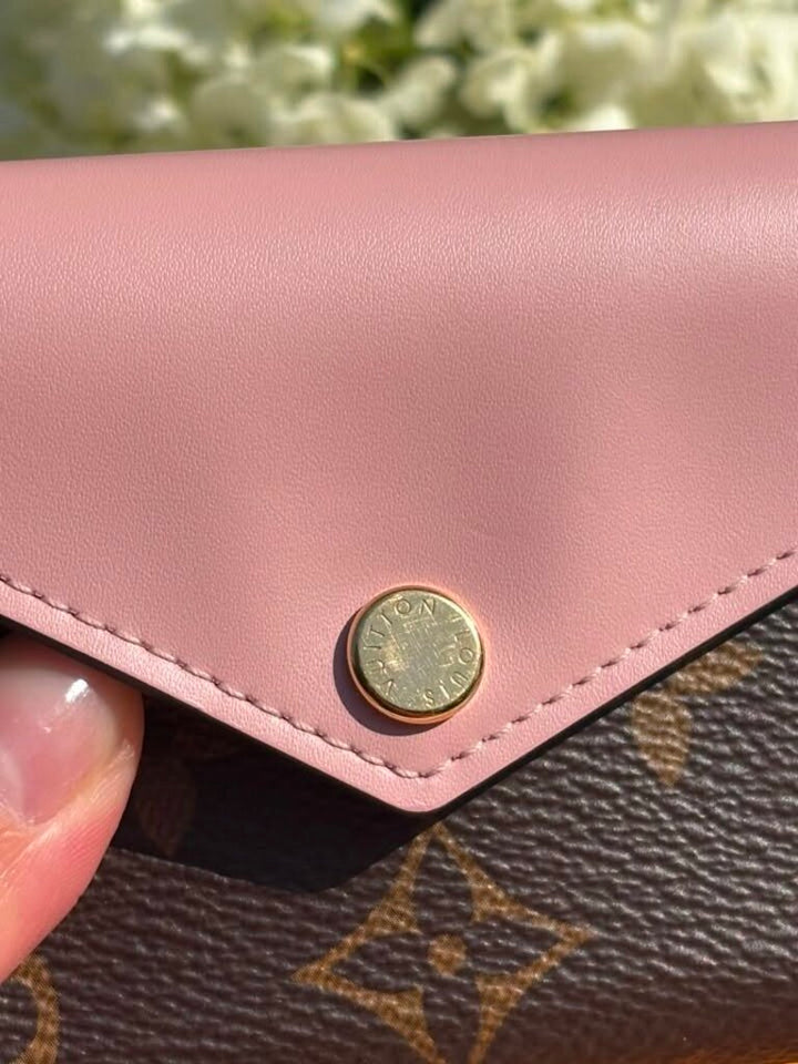 Louis Vuitton Monogram Zoe Wallet