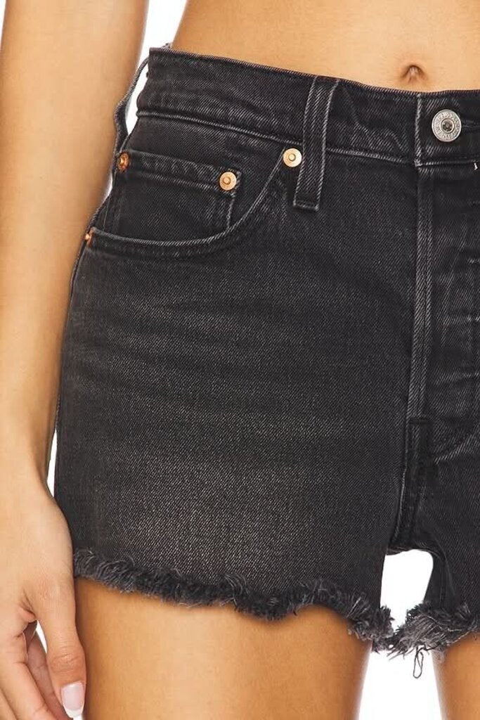 Levis 501 Original Step On It Shorts - Size 26
