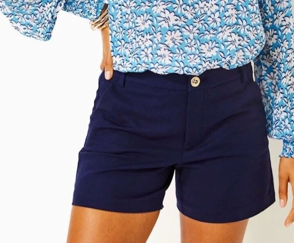 Lilly Pulitzer Gretchen High Rise Shorts - Size 2